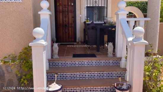 Villa en venta en Rojales (Alicante)