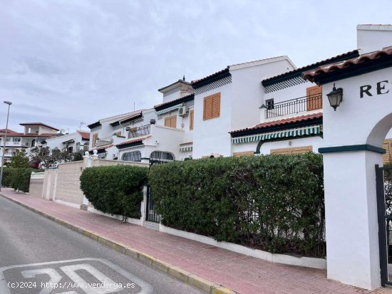 Bungalow en venta en Torrevieja (Alicante)