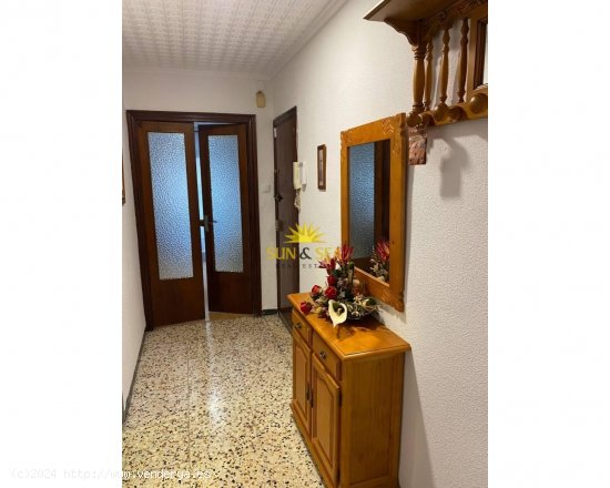 Apartamento en alquiler en Santa Pola (Alicante)