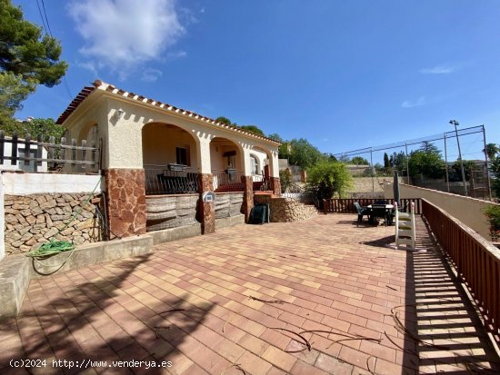 Villa en venta en Oliva (Valencia)