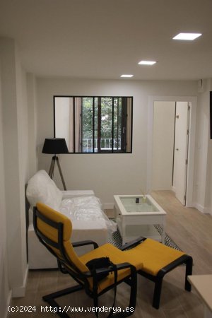 Apartamento en alquiler en Granada (Granada)