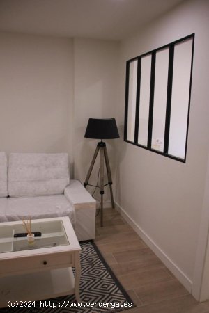 Apartamento en alquiler en Granada (Granada)