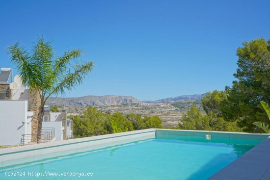 Villa en venta a estrenar en Moraira (Alicante)