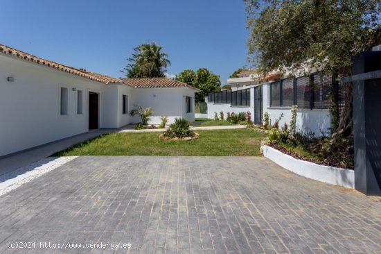 Villa en venta en Marbella (Málaga)