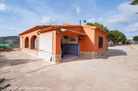 Finca en venta en Benissa (Alicante)