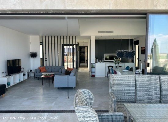 Villa en venta en Ciudad Quesada (Alicante)