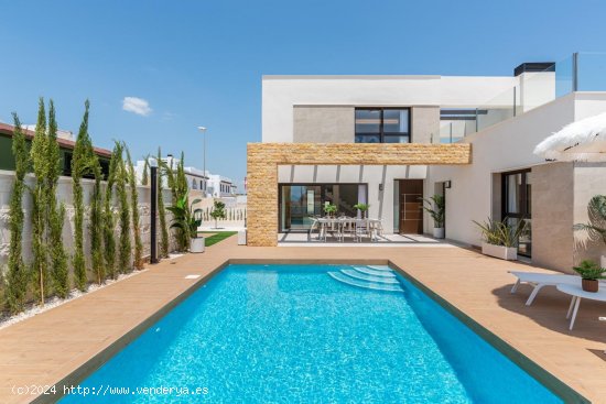 Villa en venta a estrenar en Ciudad Quesada (Alicante)