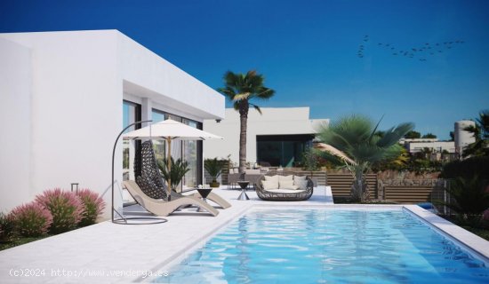 Villa en venta a estrenar en Orihuela (Alicante)