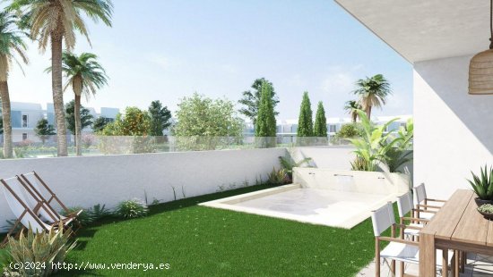 Bungalow en venta a estrenar en Torrevieja (Alicante)