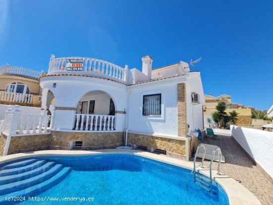 Villa en venta en Santa Pola (Alicante)