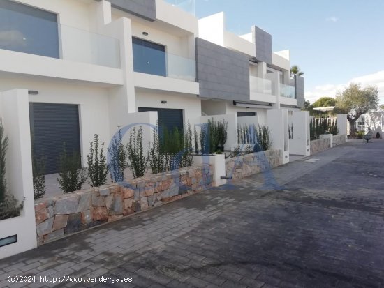 Bungalow en venta en Torrevieja (Alicante)