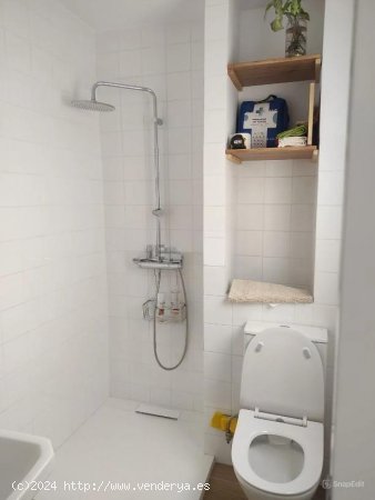 Apartamento en alquiler en Granada (Granada)