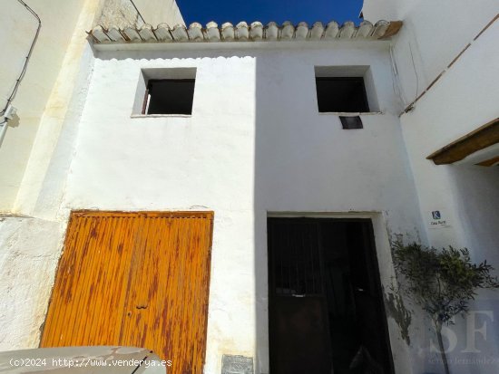  Casa en venta en Sedella (Málaga) 