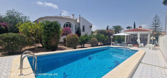  Villa en venta en Ciudad Quesada (Alicante) 