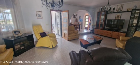 Villa en venta en Ciudad Quesada (Alicante)