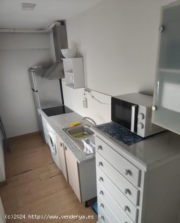 Apartamento en alquiler en Granada (Granada)