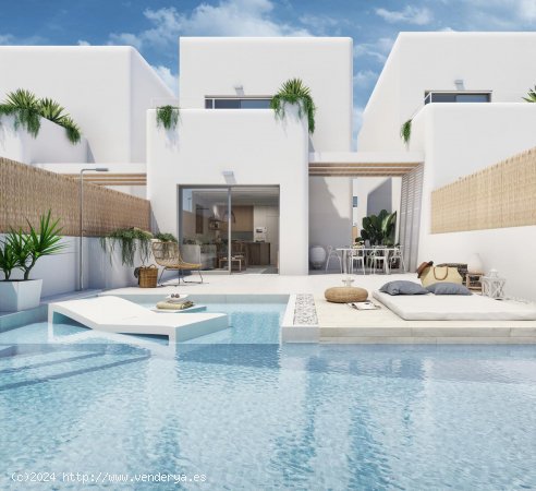 Villa en venta a estrenar en Elche (Alicante)