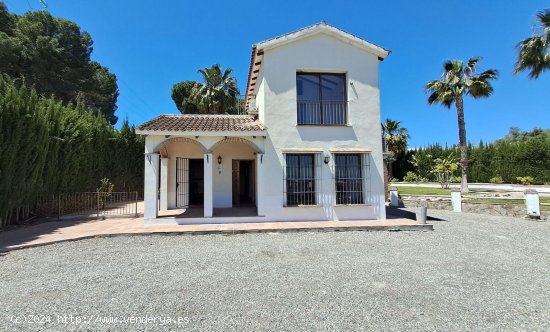 Finca en venta en Alhaurín el Grande (Málaga)