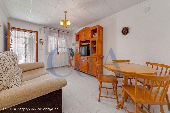 Villa en venta en Torrevieja (Alicante)