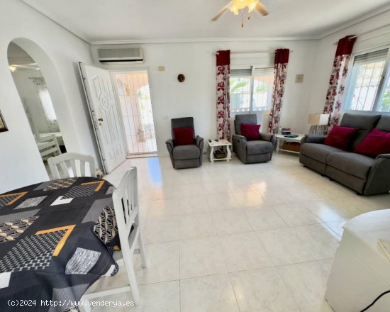 Villa en venta en Ciudad Quesada (Alicante)