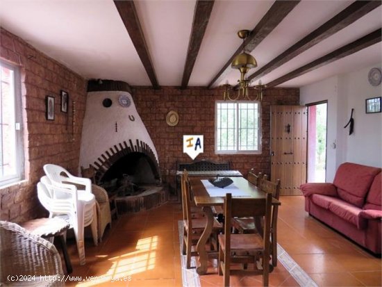 Villa en venta en Fuensanta de Martos (Jaén)