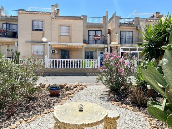 Bungalow en venta en Torrevieja (Alicante)