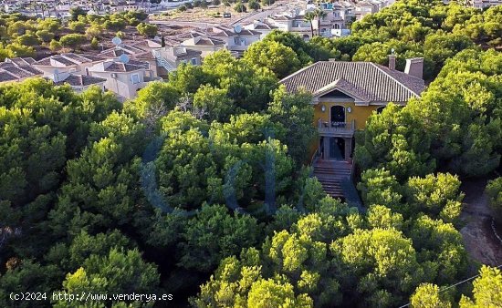 Villa en venta en Ciudad Quesada (Alicante)