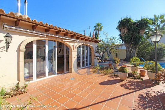  Villa en venta en Moraira (Alicante) 