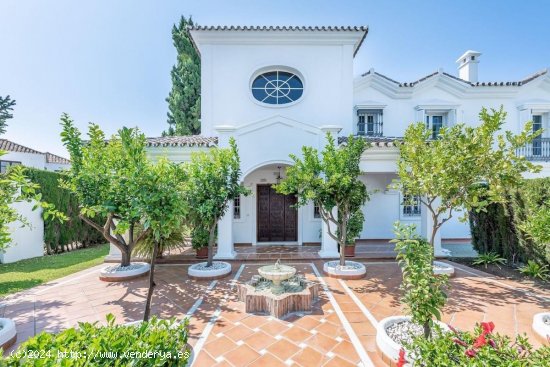 Villa en venta en Marbella (Málaga)