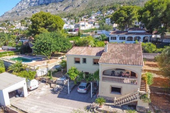 Villa en venta en Dénia (Alicante)