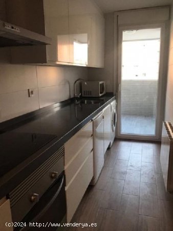 Apartamento en alquiler en Granada (Granada)