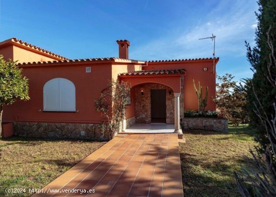 Villa en venta en Sant Feliu de Guíxols (Girona)