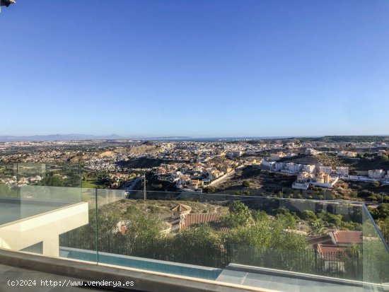 Villa en venta en Ciudad Quesada (Alicante)