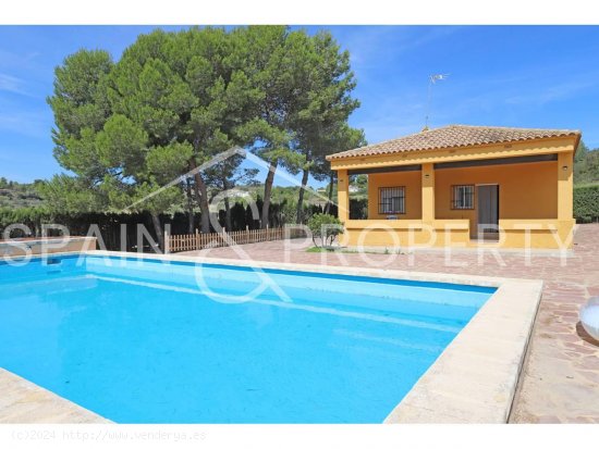 Chalet en venta en Monserrat (Valencia)