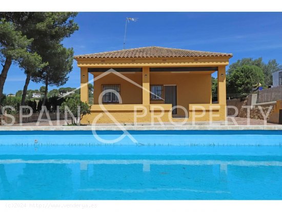 Chalet en venta en Monserrat (Valencia)