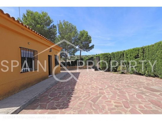 Chalet en venta en Monserrat (Valencia)