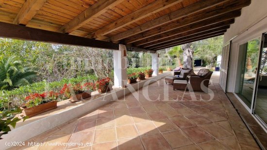 Villa en venta en Santa Eulalia del Río (Baleares)