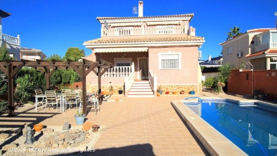 Villa en venta en Rojales (Alicante)