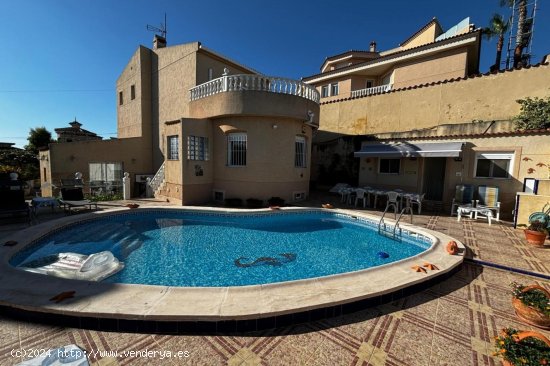 Villa en venta en Rojales (Alicante)