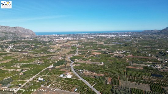 Solar en venta en Benidoleig (Alicante)