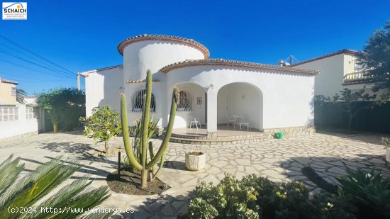 Villa en venta en Els Poblets (Alicante)