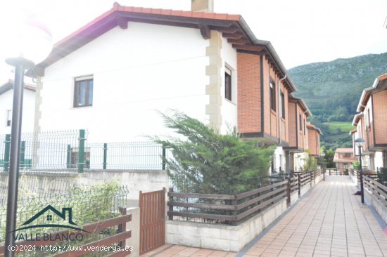 Casa en venta en San Felices de Buelna (Cantabria)