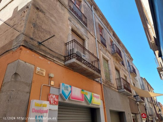 Edificio en venta en Torroella de Montgrí (Girona)