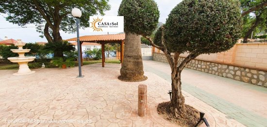 Villa en alquiler en Alhaurín de la Torre (Málaga)