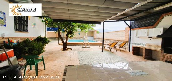 Villa en alquiler en Alhaurín de la Torre (Málaga)