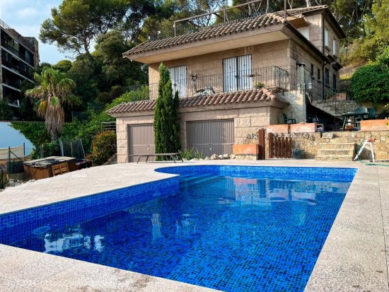 Villa en venta en Calonge (Girona)