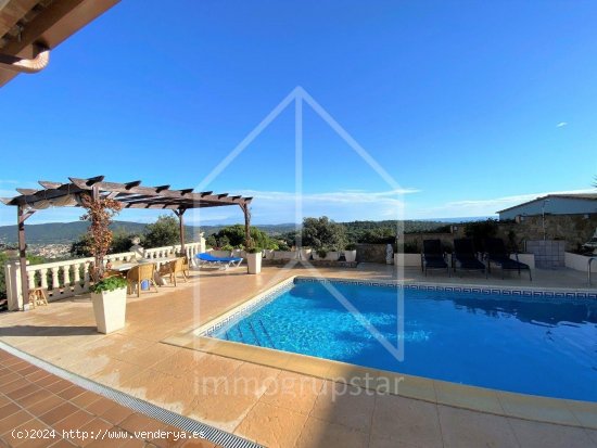 Villa en venta en Castell-Platja d Aro (Girona)