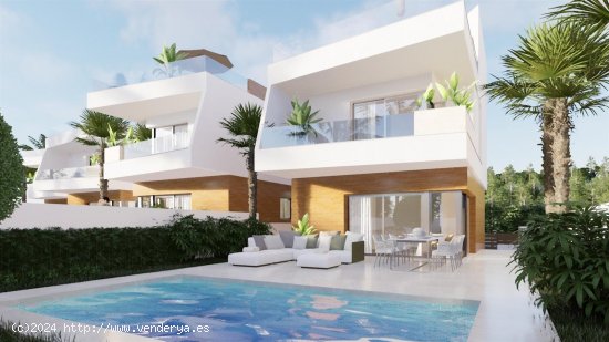 Villa en venta en Pilar de la Horadada (Alicante)