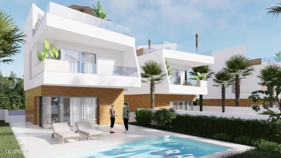 Villa en venta en Pilar de la Horadada (Alicante)