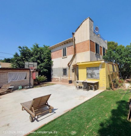 Villa en venta en Moncada (Valencia)